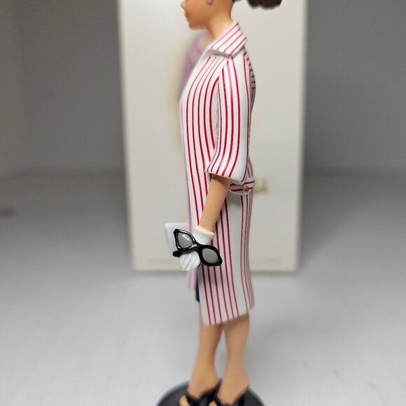 Hallmark Keepsake Roman Holiday Barbie Ornament 2007 Series Number 14 - Picture 4 of 7